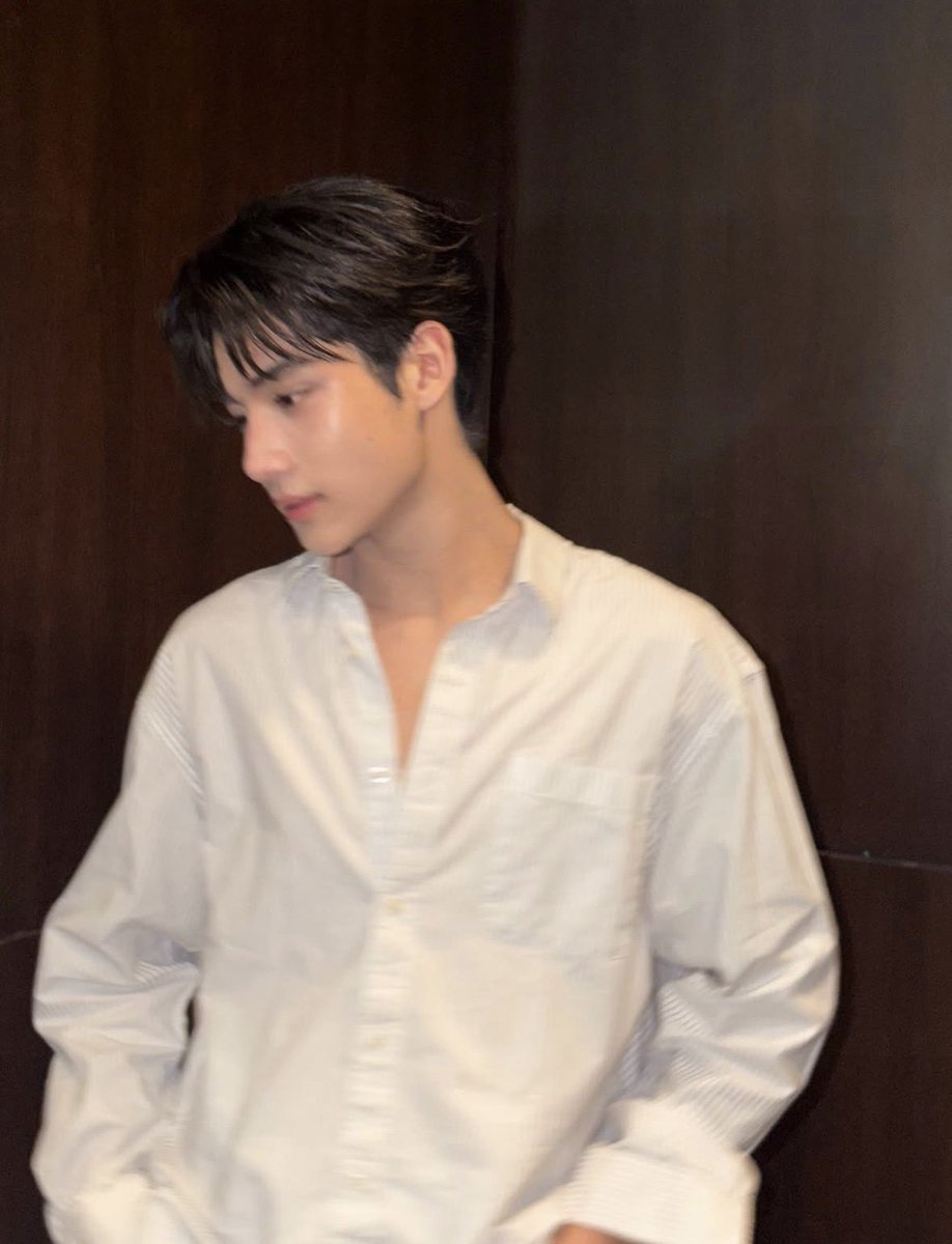 Ongsafanclub_'s tweet photo. พี่ธีดิวะ!!

#ongsacelcius 
#ongsatheethuch
#องศา #องศาธีธัช 
#ongsatheethuchofficial https://t.co/fdRrWJjLxp
