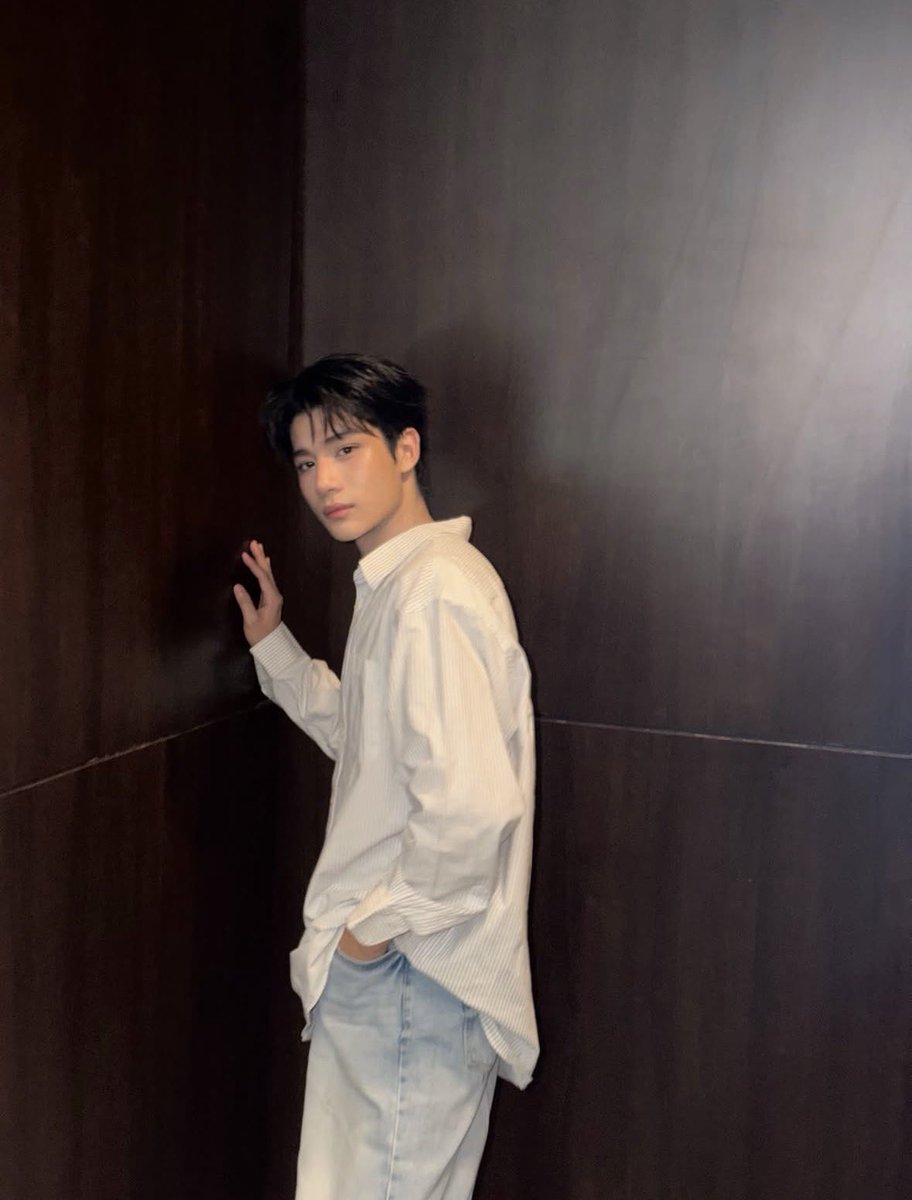 Ongsafanclub_'s tweet photo. พี่ธีดิวะ!!

#ongsacelcius 
#ongsatheethuch
#องศา #องศาธีธัช 
#ongsatheethuchofficial https://t.co/fdRrWJjLxp