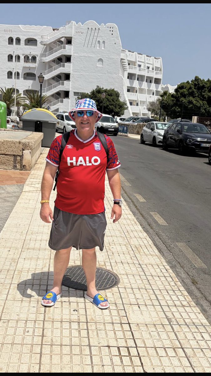 glitterdoll93's tweet photo. Just walking along in Los Cristianos and some chap on a scooter shouts out Blue Army!
We are massive!#itfc https://t.co/KlrzCVIuPd