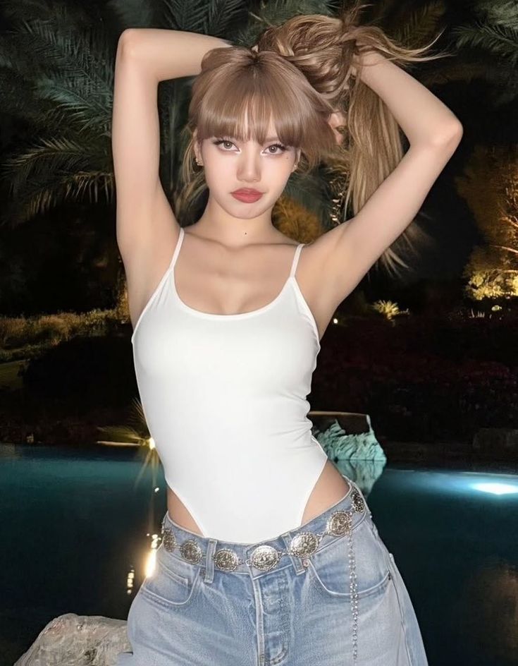 LA LISA 𝑜𝓇𝒷𝒾𝓉 tweet media