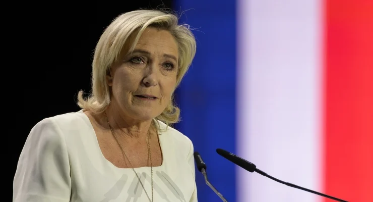 Fransa Cumhurbaşkanlığı Seçimleri Öncesi Le Pen'e Yargıdan Destek: Adaylık Yolu Açıldı