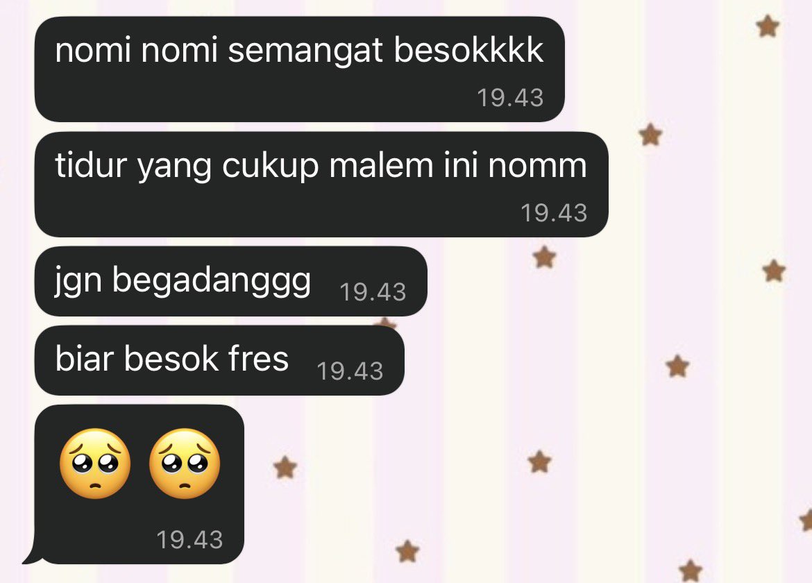 bukannomnom's tweet photo. dapet pesan cinta dari mereka bertiga yang berjuang juga loh ikut UNJ, aku selalu berdoa buat kita supaya bisa lolos UNJ bareng, bismillah Allah bersama kita! aku sayang kalian semua loh🥹🩷 https://t.co/XYcD8ZymYf