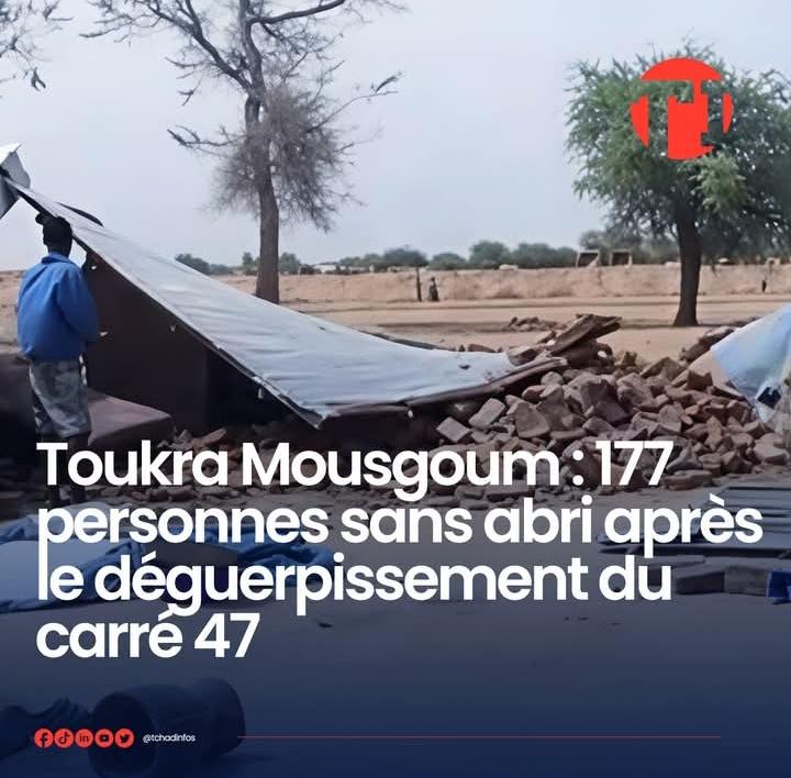Hawa_1it's tweet photo. Situation dramatique à Toukra Mousgoum.177 personnes se retrouvent à la rue après la destruction de leurs maisons. Plus de la moitié sont des enfants,des femmes et des aînés,livrés à eux-mêmes face aux intempéries et à l'insécurité. Pensées et prières pour eux dans cette épreuve https://t.co/MulNlrG6Qe