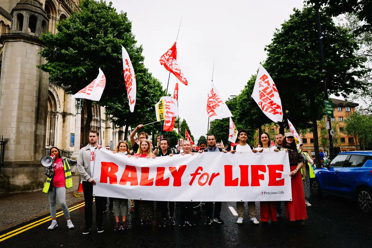 berniesmyth97's tweet photo. The future is shaped by those who are willing to speak when silence is easier.🔥👏🏻
Rally for Life, Liberty & Faith 📍Belfast
#StandUpForLifeLibertyAndFaith #RallyforLife #WhyWeMarch https://t.co/wF7KsbJoHG