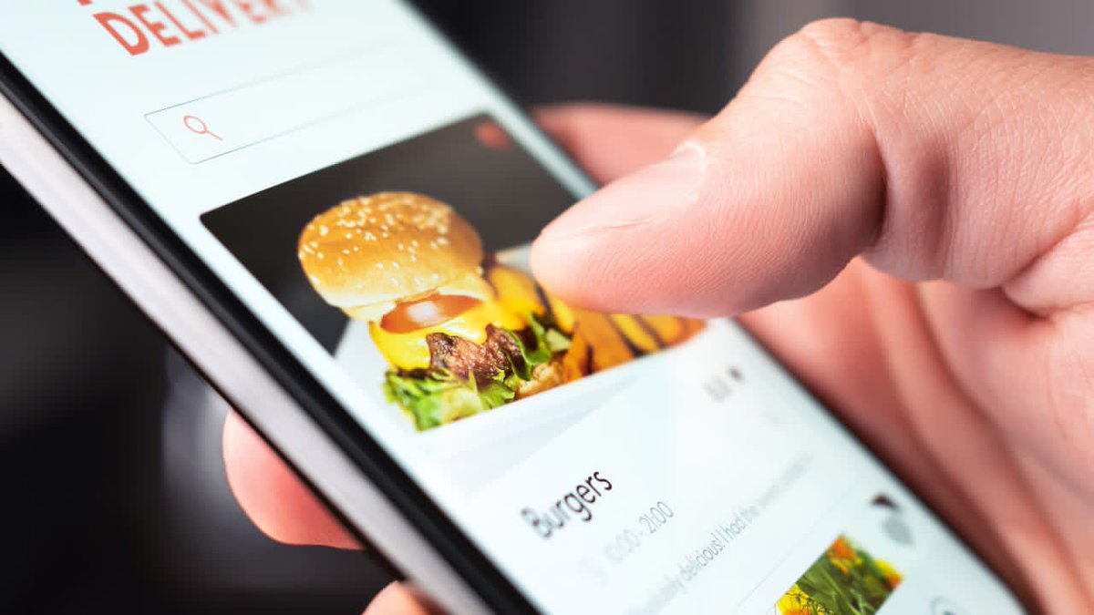 Foodazatech's tweet photo. "No more scrolling through 10 apps to find where to eat. Foodaza brings it all together. 📲🍴" https://t.co/AX5G9FLjkY