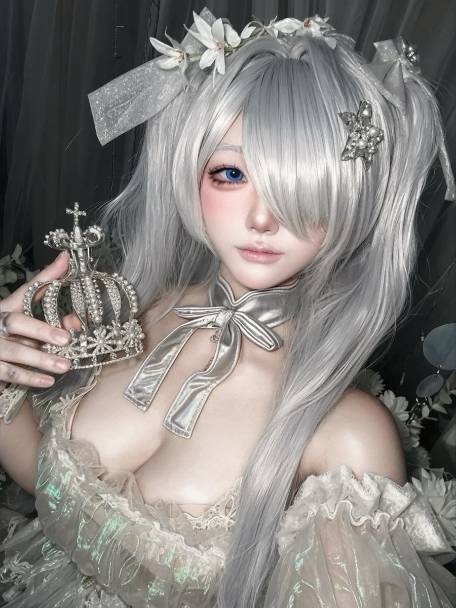 sahhhhh814's tweet photo. #NIKKE #cosplay https://t.co/gz2bEtQRBJ