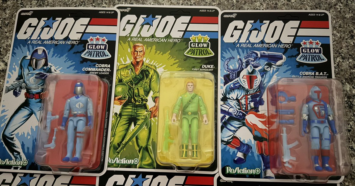 Toyhuntersholl2's tweet photo. Super7 G.I. Joe Reaction + Glow Patrol arrives!! 

these aren’t for everyone but I always enjoy a “variant”.  Especially a glowing one!  

I hope they do Glow in the Dark versions of their Visionaries as well! 

#yojoe #reaction #gijoe #cobra #Serpentor #super7 #glowinthedark https://t.co/AAiE6IuJ81