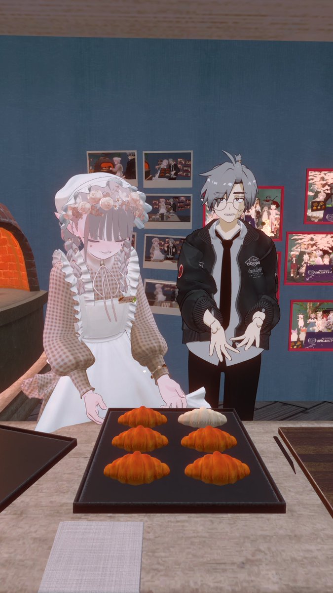 ElfNightKitchen's tweet photo. #VRCエルフナイト
パン焼き当選お客様と担当エルフ https://t.co/XOyHpjL6MT