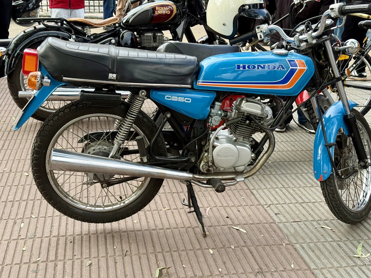 juanxj56's tweet photo. #Honda #ClassicBikes #VintageMotorcycle https://t.co/cRfrvI0B6v