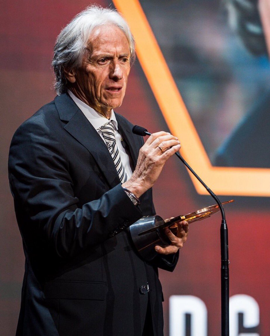 pedro____world's tweet photo. Com Jorge Jesus há uma coisa que eu sei que vai acontecer, ou corres e cumpres ou nem convocado és.

Muitas pseudo estrelas já tremem. https://t.co/FHBU5AL4eF