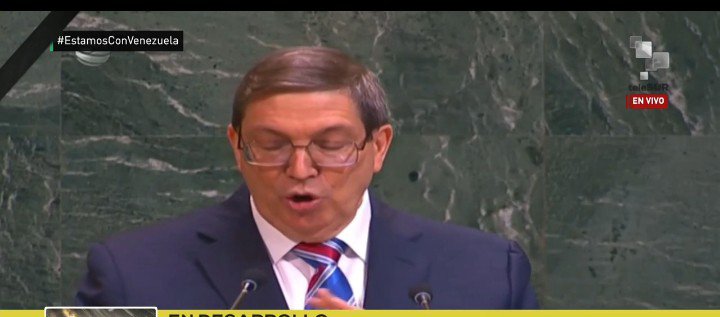 ReginaTopcuba's tweet photo. #AHORA Canciller de Cuba Bruno Rodríguez Parrilla denuncia en AGNU el impacto del bloqueo de EEUU contra el pueblo cubano en todos los sectores 
#TumbaElBloqueo https://t.co/rrl3Pq5s3E