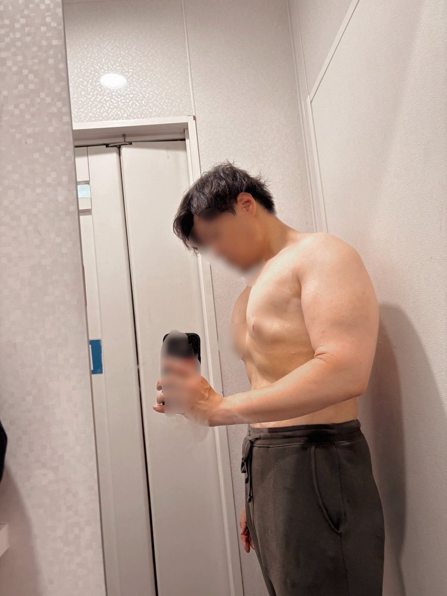 otamaru07's tweet photo. おっぱい育ってる
乳首はグロいので隠します https://t.co/4dX3x6fn9R