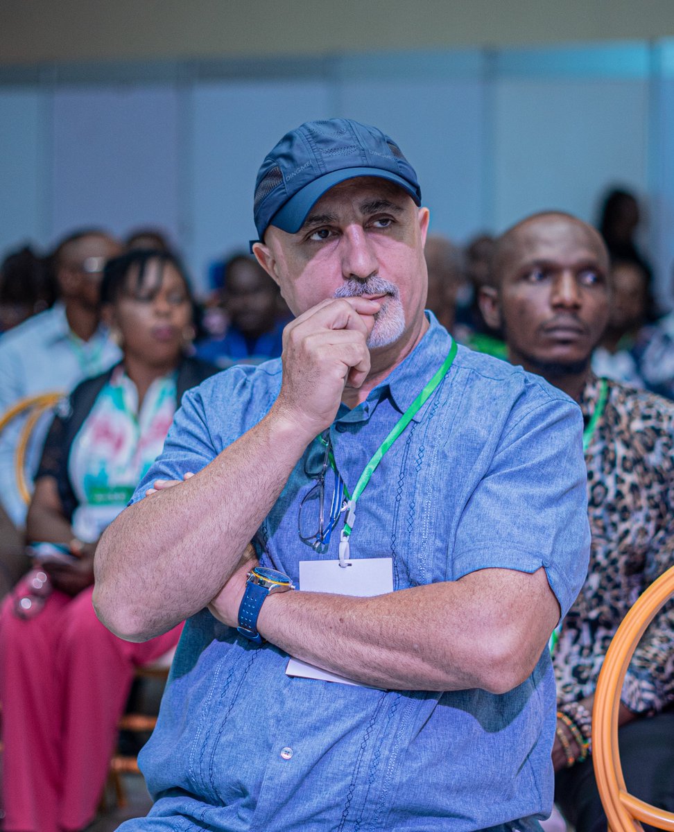 amadeosummit's tweet photo. The focus in this room was unmatched. 

When the strategies are practical and the speakers are dropping real blueprints, this is exactly what the crowd looks like. No fluff, just pure value.

Amadeo Business Summit is where you come to get serious about your growth. 

#Abs https://t.co/w7xjGymL8D