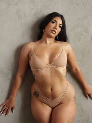 JDSethuTweets's tweet photo. Name : 𝙅𝙖𝙨𝙢𝙞𝙣𝙚 𝙎𝙝𝙚𝙧𝙣𝙞 🇮🇳
Date of Birth : October 8, 1981
Age : 44 years
Height : 5'4" (163 cm)
Weight : Approx. 57 kg
Body Measurements : 36-26-36
Birthplace : New Orleans, Louisiana, USA 🇺🇸
Nationality : American
Education : University Graduate
Profession : Former Actress | Model
Years Active : 2004 – 2018 (Industry)

💰 Net Worth : $1M – $3M+

💸 Income Sources :
• Former acting career
• Modeling
• Brand appearances
• Online content

📊 Social Media Followers :
• Instagram : 1M+ followers 
• TikTok : Not officially active

❤️ Relationship : Not publicly disclosed