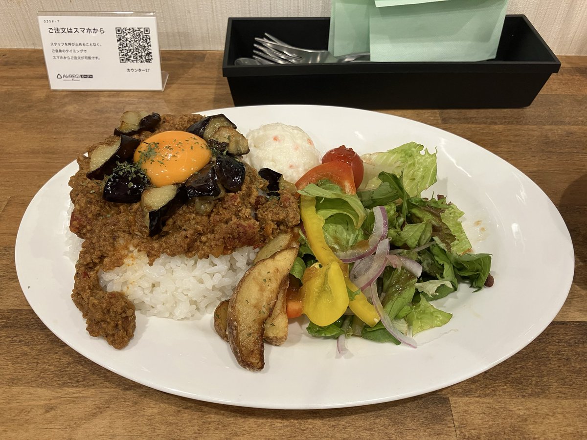 Taurril's tweet photo. 今日は仕事終わりに樹林で将棋指しました
#樹林めし https://t.co/ZOxaPvnhgB
