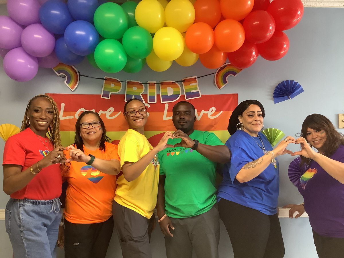 ahhamiltonpark's tweet photo. We're looking back at our Pride Month celebration! Our residents and staff enjoyed a Rainbow Luncheon celebrating inclusion, respect, and the beauty of diversity. https://t.co/Cq4owANAXQ