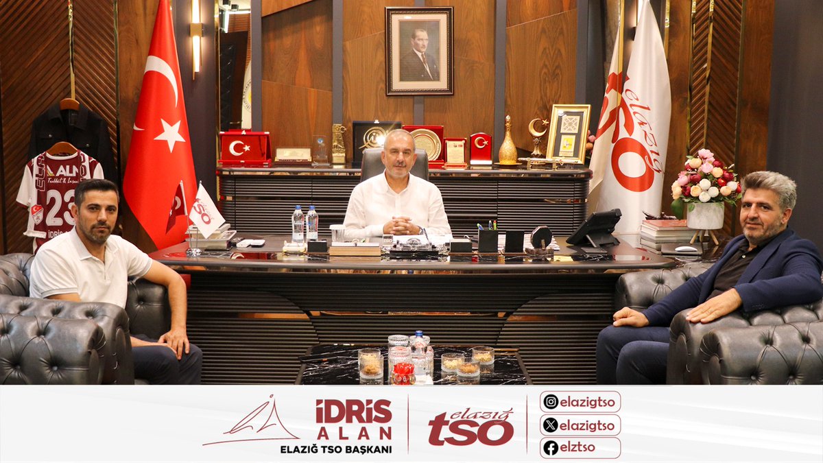 idrisalan_23's tweet photo. Meclis üyemiz Sn. Mehmet Saylan ile birlikte Odamız üyesi Naksan Orman Ürünleri firma sahibi Sn. Saim Yayan'ı Odamızda ağırladık. Nazik ziyaretlerinden dolayı teşekkür ediyorum. https://t.co/BHc9wqpJgU