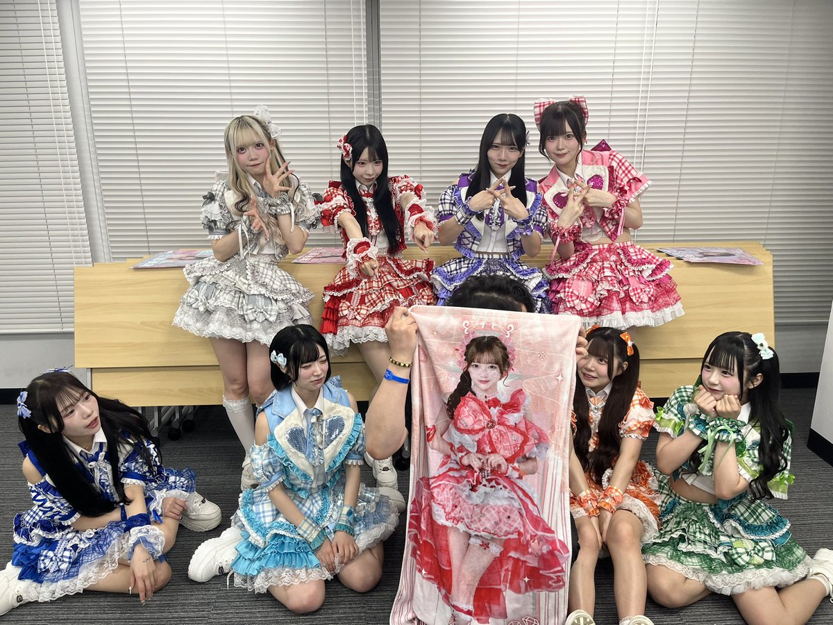 ru_sama1982's tweet photo. 2026.7.7 YORU-FES

君キュン。withりなちーの有意義な囲み
いやー参戦出来て良かった！
今日もなんだかんだ1番チェキってますわ笑
おいらの願い事は夜キュンすかね！
頑張ろうぜ〜

#こころにかりん
#一等星締めで震えたかりん党 https://t.co/Xdn16DI98e