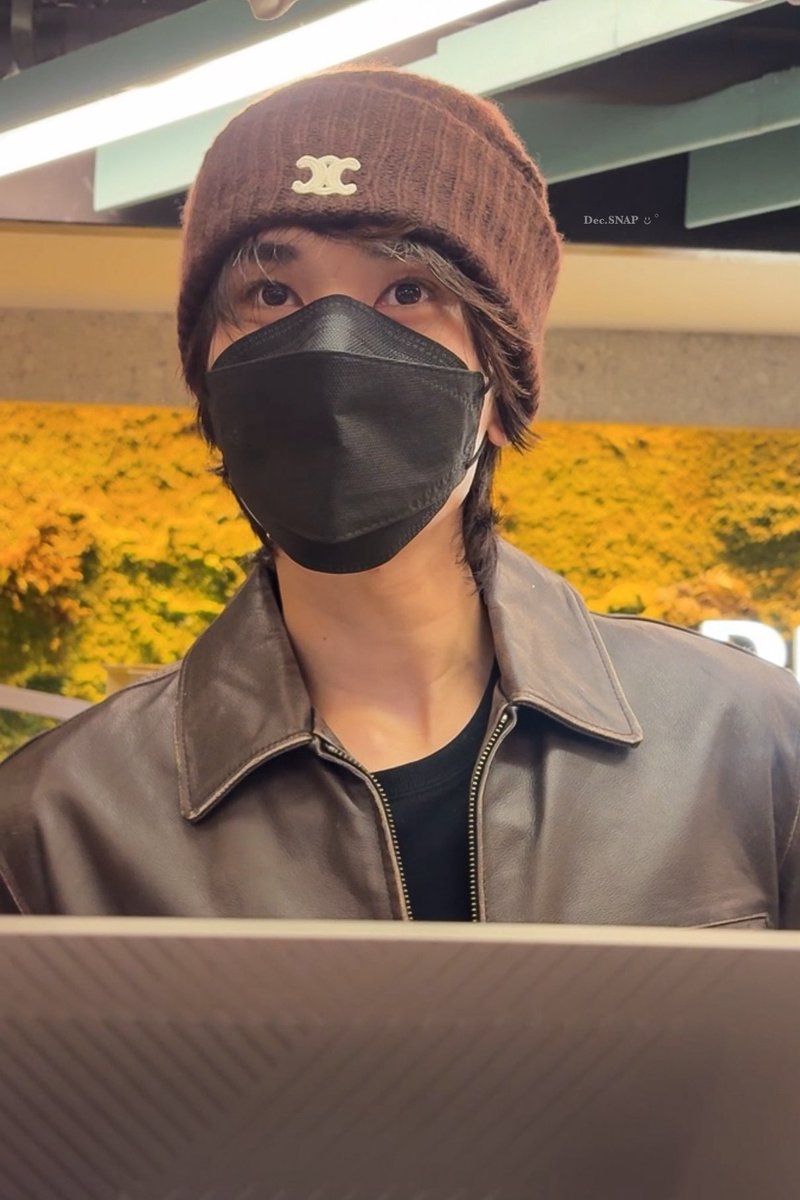 Dec_snap's tweet photo. ตอนน้องรับออเดอร์ตาแป๋วมากกก 🤲🏻✨ https://t.co/3XeuwU8Aw4