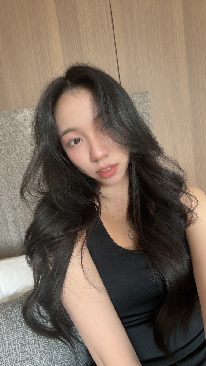 FoundnArchive's tweet photo. aralie enhanced version https://t.co/qjt9vHfz21