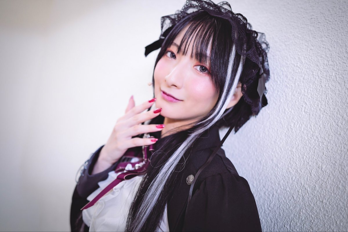 rui_kanimiso's tweet photo. 黒埼ちとせ　佐倉薫さん

美。美しくてドキドキするって思っていたら、親しみやすさ120%の女神様でした。
ステージでの存在感と、しなやかな動きに見惚れて、ふいに見せる笑顔に感謝が止まりませんでした。はぁすき。
デレミュでご一緒できて嬉しい。
今後ともよろしくお願いします🫶🏻

📷田辺カメラ

#デレミュ_オブザデッド 
#デレミュオブザデッド_観劇レポート