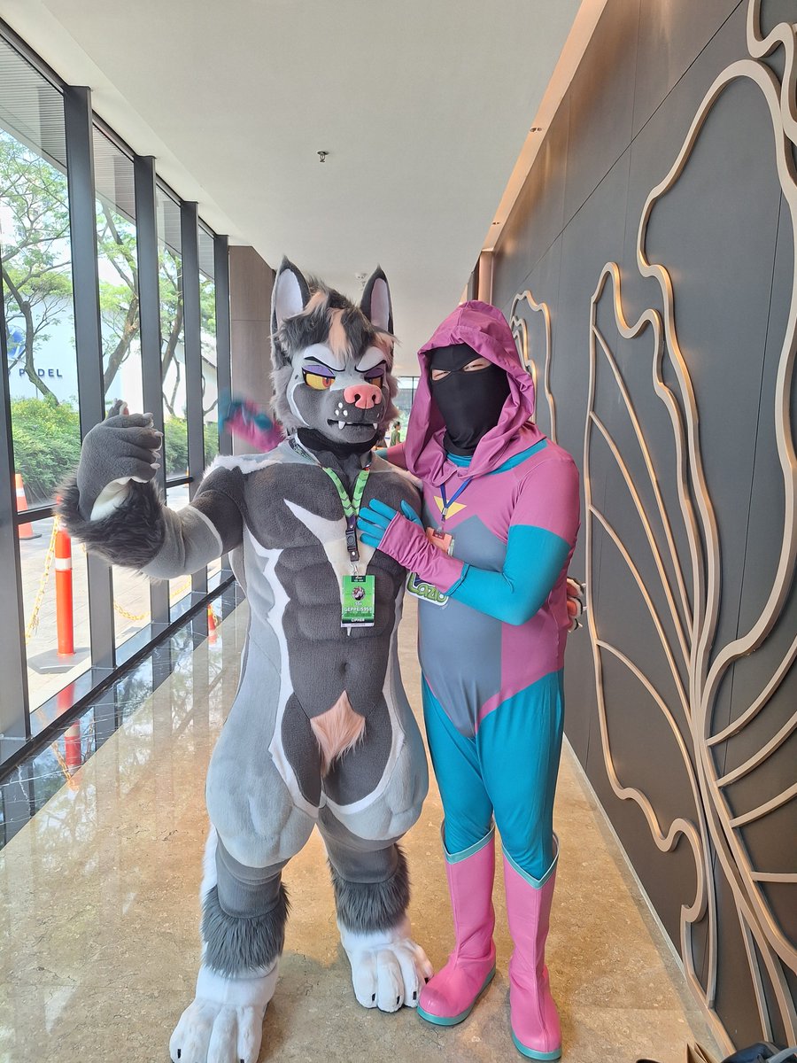 Lazlo74Lizer's tweet photo. And some of my best cuts on IWAG 2026!

Ft. @nCaD_Latex as Loona on pic 2, kudos to them too for making this con amazing <3 https://t.co/q3pK8C5yta