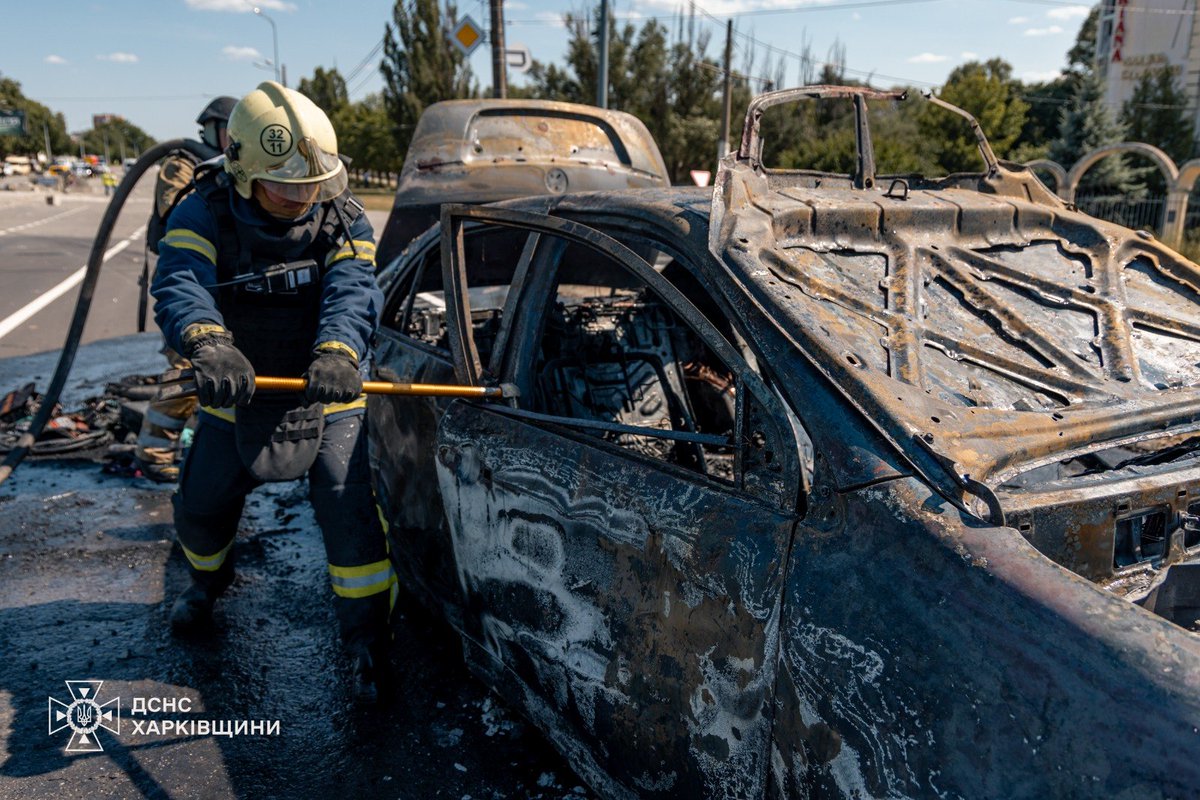 BohuslavskaKate's tweet photo. Russian airstrike on Kharkiv killed
​a 54-year-old man‼️

The attack injured 20 others, including 4 children, and damaged a medical facility, a school, a gas station, and several residential and warehouse buildings and cars. https://t.co/v3E0sGb3WE