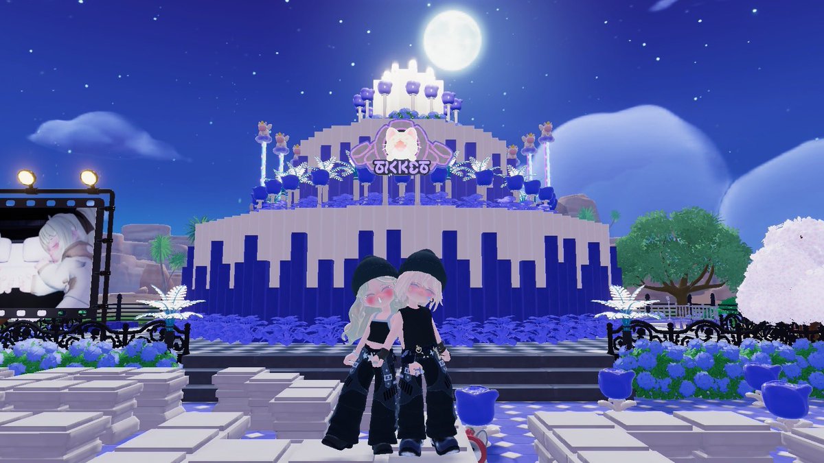 3978e4g0's tweet photo. 誕生日おめでとう🎂🌈
これからも仲良くしてね😈 https://t.co/HU86bXv86R