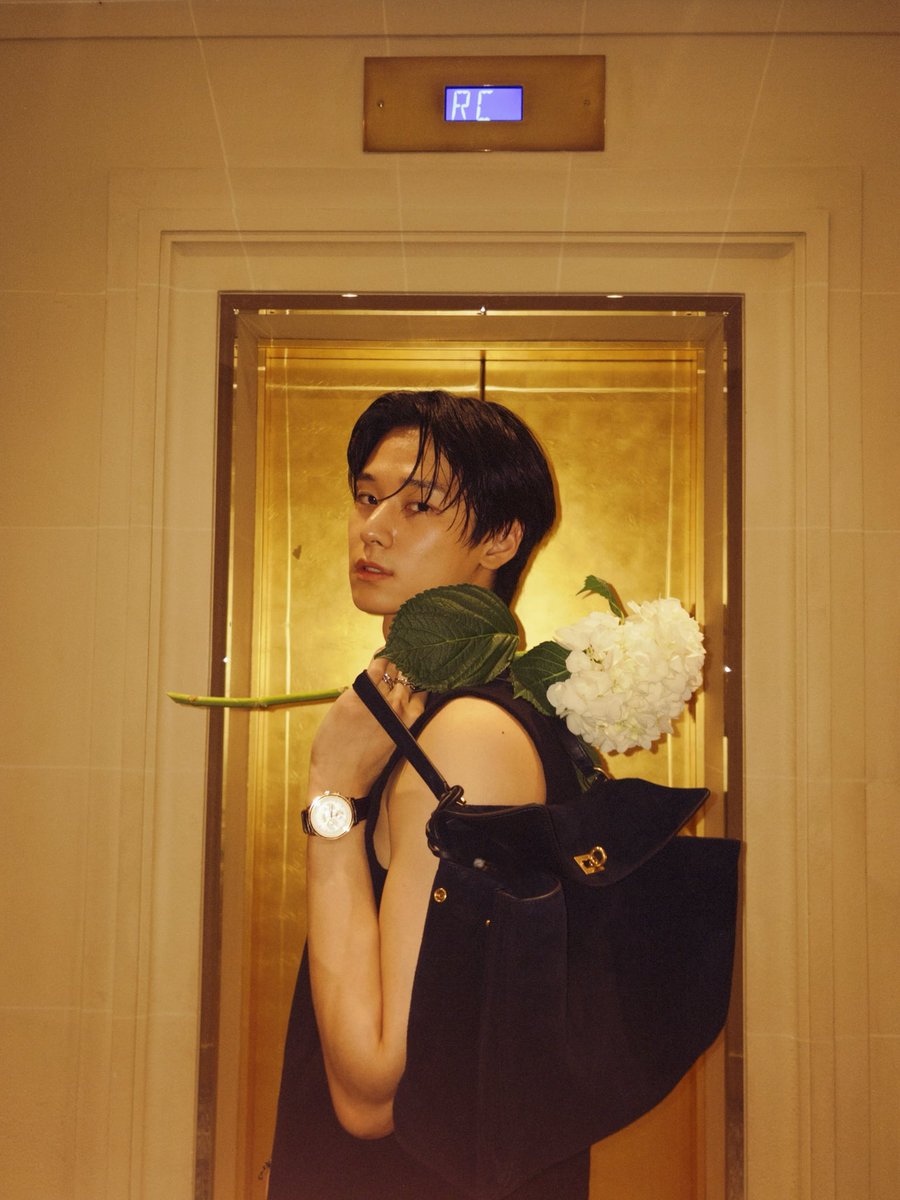 115kitten's tweet photo. 260707 #주연 인스타 

🖤@balenciaga https://t.co/eP7m3gtcf9