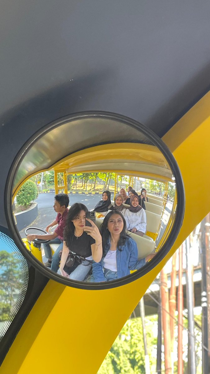 mailonotfound's tweet photo. numpak sutel kuning dengan 3x puterannya itu https://t.co/9fWYK0ajXw