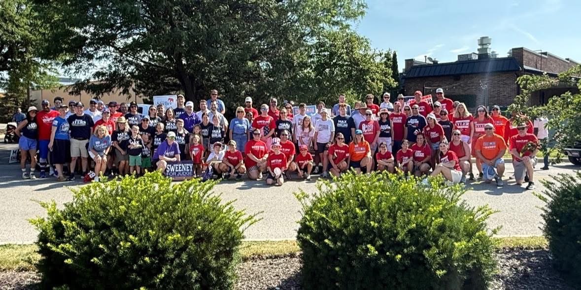 TeamToddYoung's tweet photo. .@ToddsTroops out at a few July 4th parades!🇺🇸 https://t.co/QPE40ZygsO