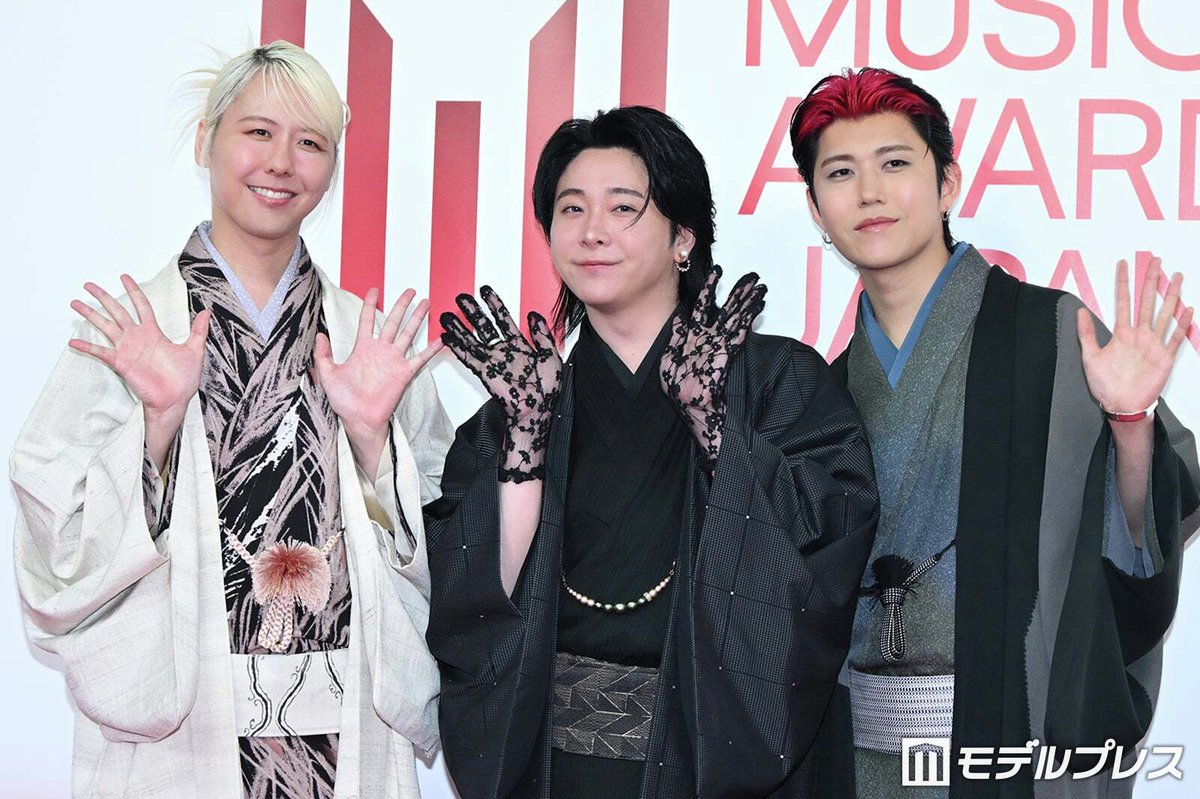 modelpress's tweet photo. 2026年7月8日は
＼Mrs. GREEN APPLEデビュー11周年🎉／

モデルプレスでは写真で1年を振り返り📸

ミセスとの思い出の1曲は？
JAM'Sのみなさん、リプで教えて💭

記事・写真も多数掲載中！
プロフィールのURLからチェック✅ https://t.co/qfjHEHt3qc