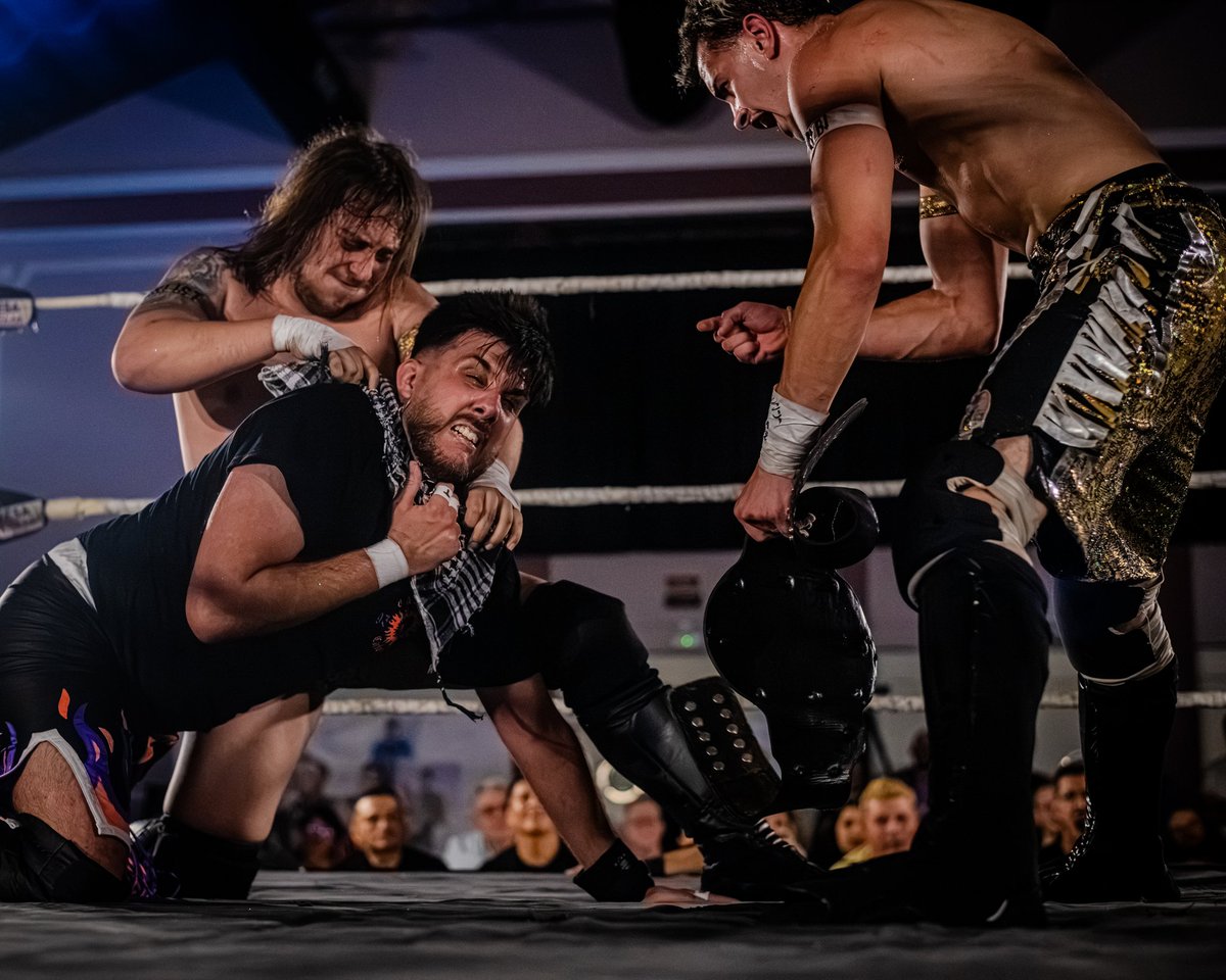 ResistPW's tweet photo. 🧡 LEGADO 🆚 BARCELONA BLACKLIST (c) 📓

El Main Event de Las Leyendas Nunca Mueren, ya disponible en nuestro canal de YouTube ⏯️

🤑 G R A T I S 🤑

⬇️⬇️⬇️⬇️⬇️⬇️

https://t.co/2LNjs5xb8p

📸: conrad_sports en IG https://t.co/4WPuz9Dp72