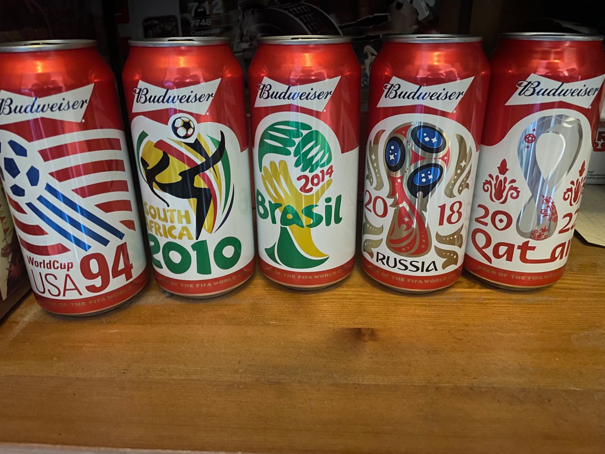 _Mabey03_'s tweet photo. Anyone collect these got cans to trade https://t.co/0MhvAsRXiD
