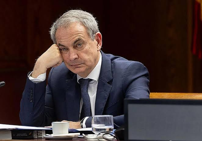 Napotuiter's tweet photo. Padece la famosa depresión del "ladrón pillado" https://t.co/FigBLtl3IW