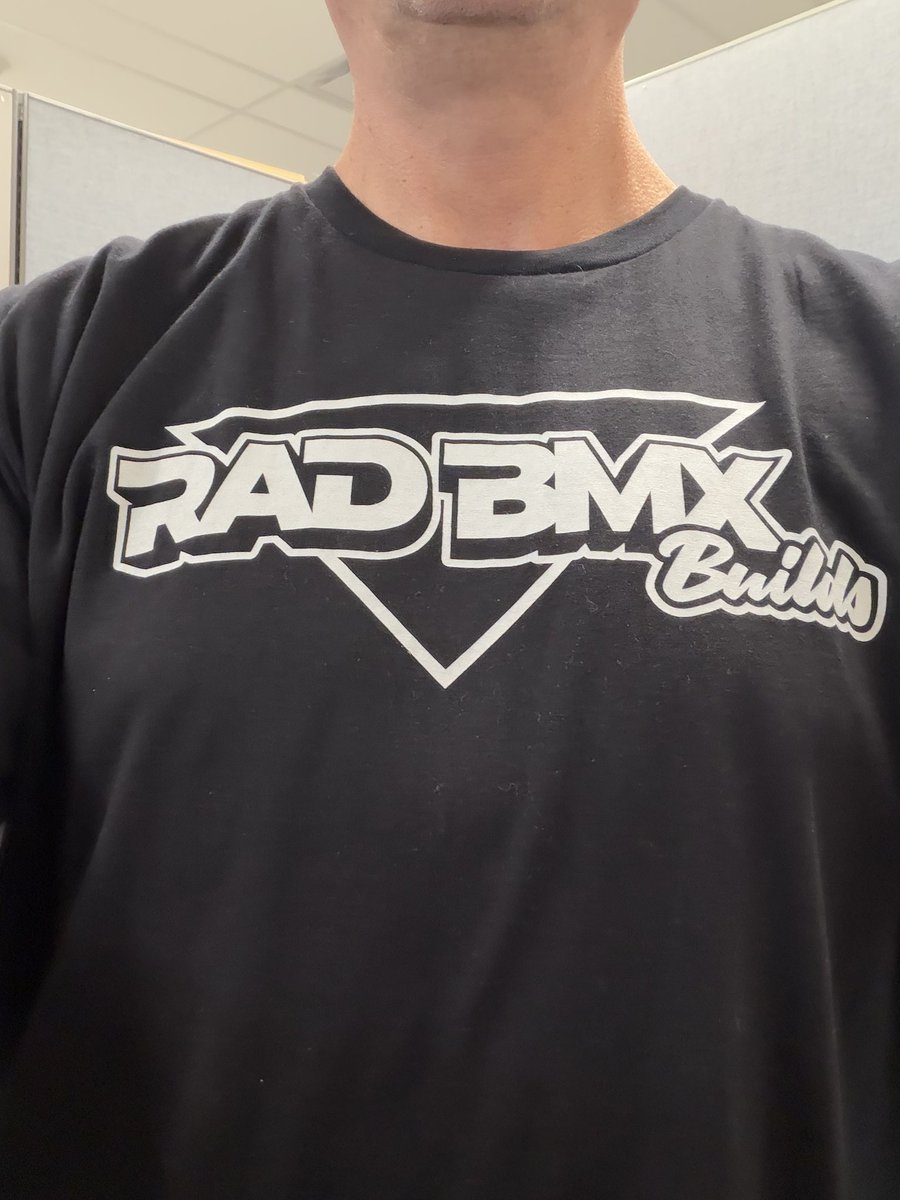 FLH811's tweet photo. New swag from @Radbmxbuilds https://t.co/ygqVJ6rKuc