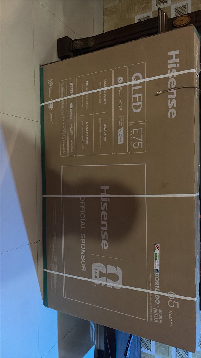 ShubhamCha35674's tweet photo. फिर से flipkart धोका देने की कोशिश क्र रहा है । TV तो डिलीवर हो गया है पर उसे install करने कोई नहीं आ रहा है । और फिर इसकी return करने की डेट निकल जाएगी और फिर से लेने से मना कर देंगे पहले की तरह । और कस्टमर को डिफेक्ट आइटम भजकर उनके साथ फ्रॉड करते है @flipkartsupport @Flipkart https://t.co/3t6W53CgbX