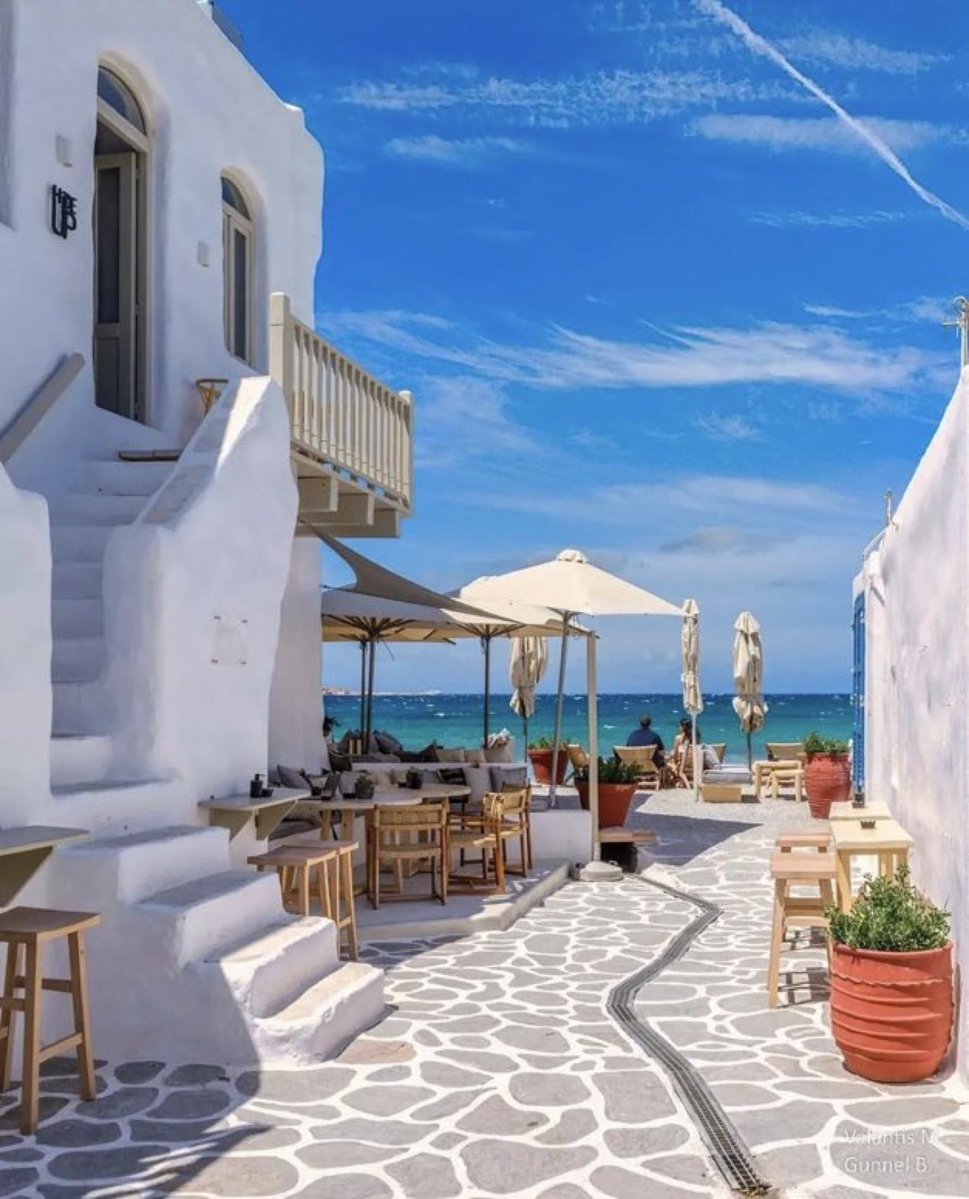 viewsoff's tweet photo. Greece https://t.co/y5LDbjrcac