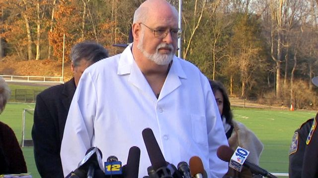 foundring1's tweet photo. The Medical Examiner lied to protect an obviously staged false flag?
Inconceivable! https://t.co/p2y1uIGlGN