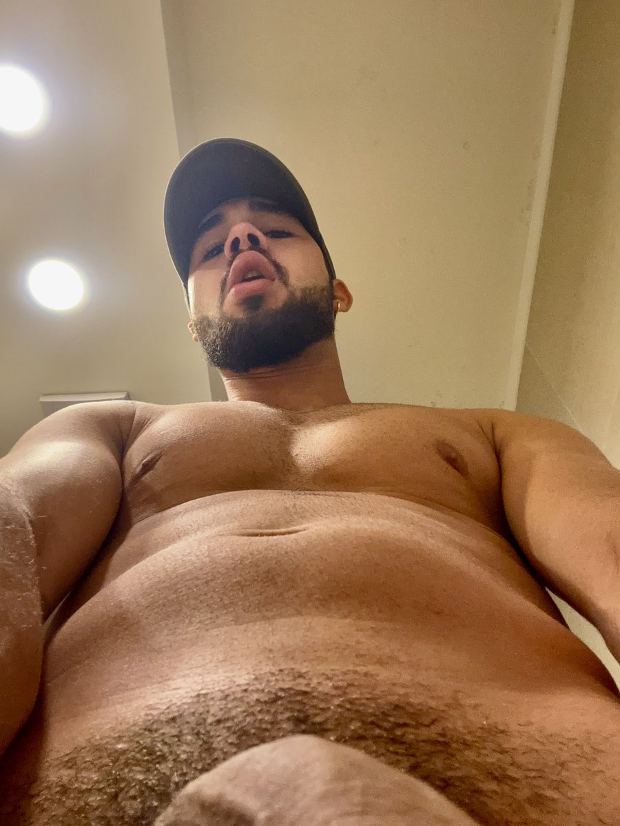 mathus_mxx's tweet photo. Fuck me and hit me against the wall🍑🍆 https://t.co/u960kx63t7