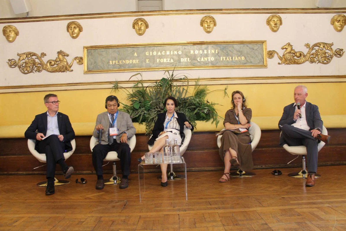 ILOACTRAV's tweet photo. At the #PERC Summer School in Armenia and the @UILofficial  Congress in Padua, ACTRAV Director @oliverroepke stressed the importance of social dialogue, multilateralism and trade union action in shaping a fair digital future.

He highlighted the adoption of @ilo  Convention No. 193 on decent work in the platform economy and called on unions to help ensure AI and digital transformation strengthen, not weaken  workers’ rights.

Strong institutions, international labour standards and effective social dialogue remain key to advancing social justice in a rapidly changing world.