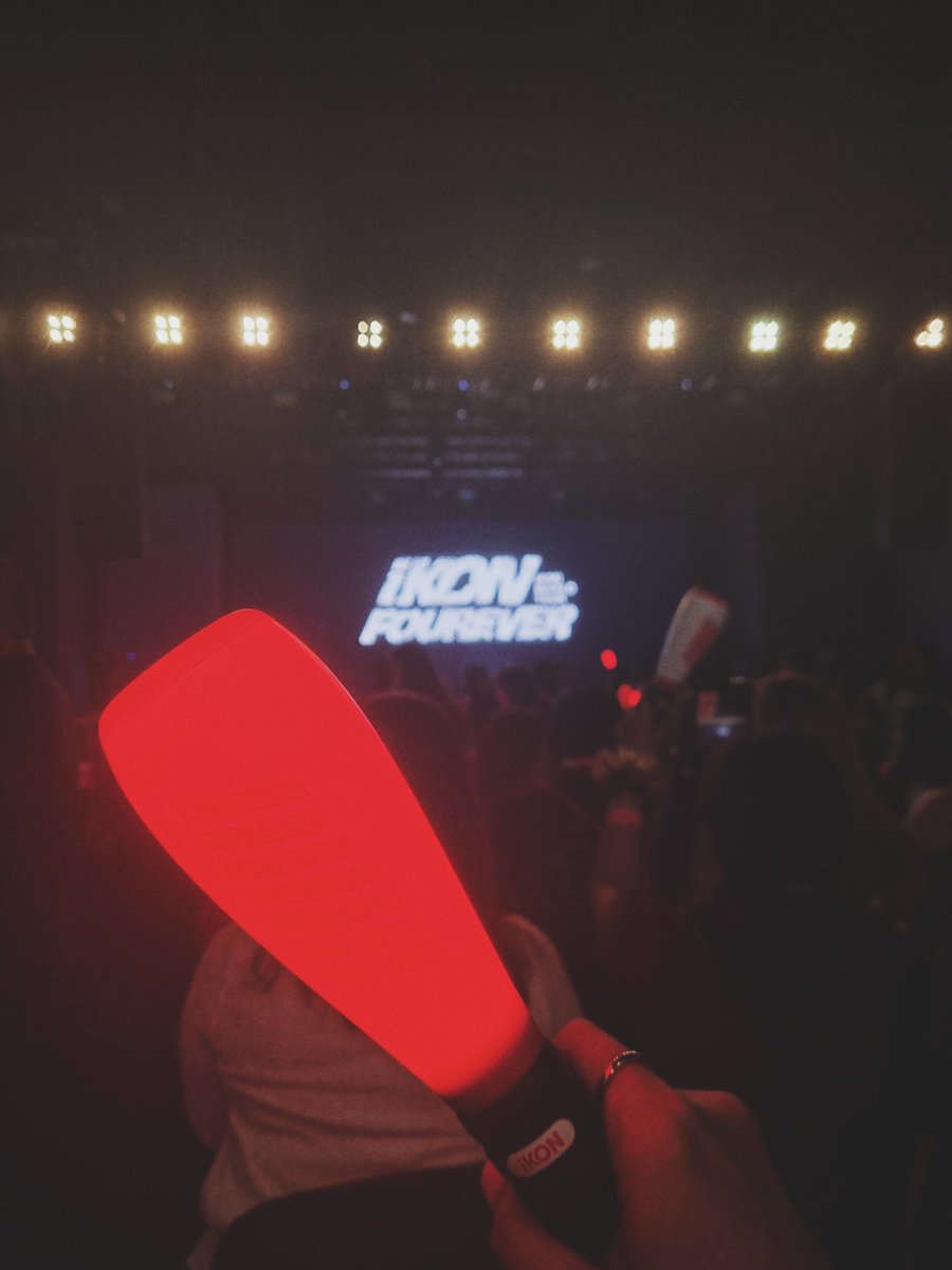 hwanani_____'s tweet photo. After 3 years, I saw you again, this time I finally saw my bebe Jinani! 😭😍💖 This time mas prepared na ako makita kayo 🤣 Kahit kailan iba talaga ang energy ng kony at konics. Nasusubok at pagka-introvert ko! https://t.co/bxL87s58Gm