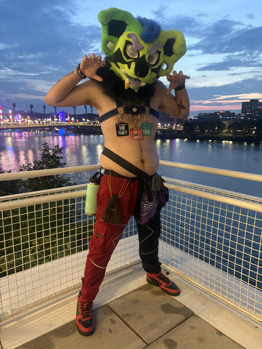 MidnightRiotz's tweet photo. Grrrrr🥵#murrsuit #nsfw #nude #nude #alt #furrynsfw #nsfwfurry #murrsuit #murrsuiter
#nsfwtwt #furry #furryad #nsfw #nsfwpup #sex #pupplay
 #ass #furryporn #furry #porn #petplay #pup https://t.co/MiclbS3EfG