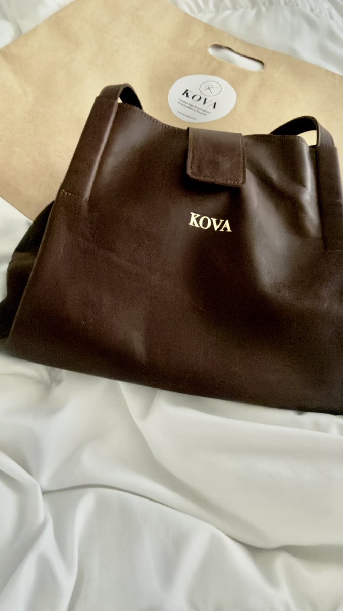 yellowsolo's tweet photo. Bought myself an early birthday pressie🤗 https://t.co/FygmedGGpZ