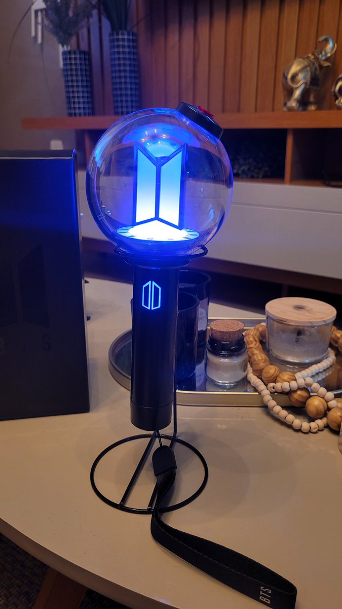 balletjoon's tweet photo. Chega logo outubro que eu já tô prontaaaaa

@A2CEGs arrasando como sempre,  ela chegou perfeita e intacta 💜💜💜💜
Muito obrigada meninas https://t.co/rlV139DJvD