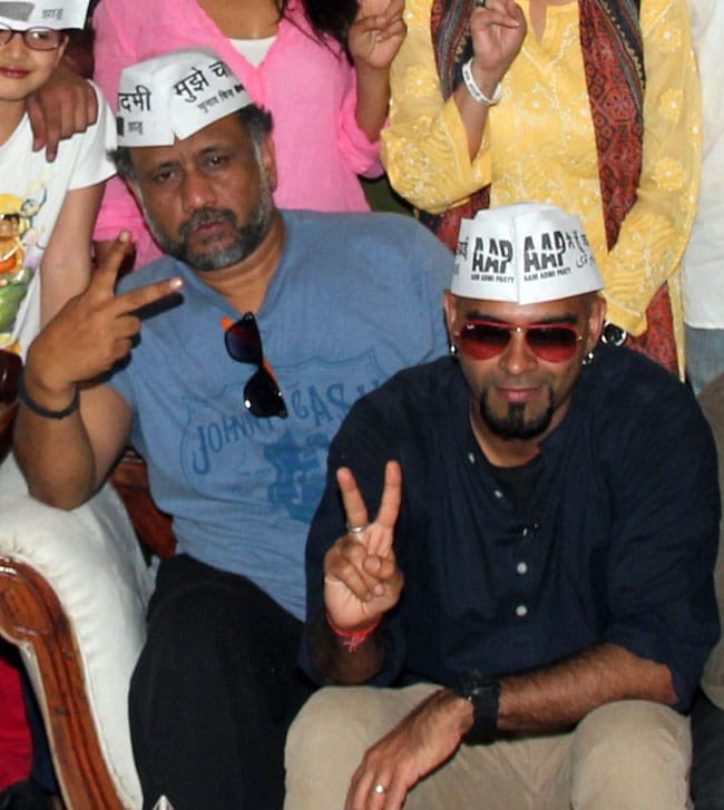 erbmjha's tweet photo. Remember staunch Kejriwal supporter Raghu Ram who campaigned for him in 2013-14?

He joined the CJP protest today. CJP is just AAP 2.0. https://t.co/LV3XWzySAN