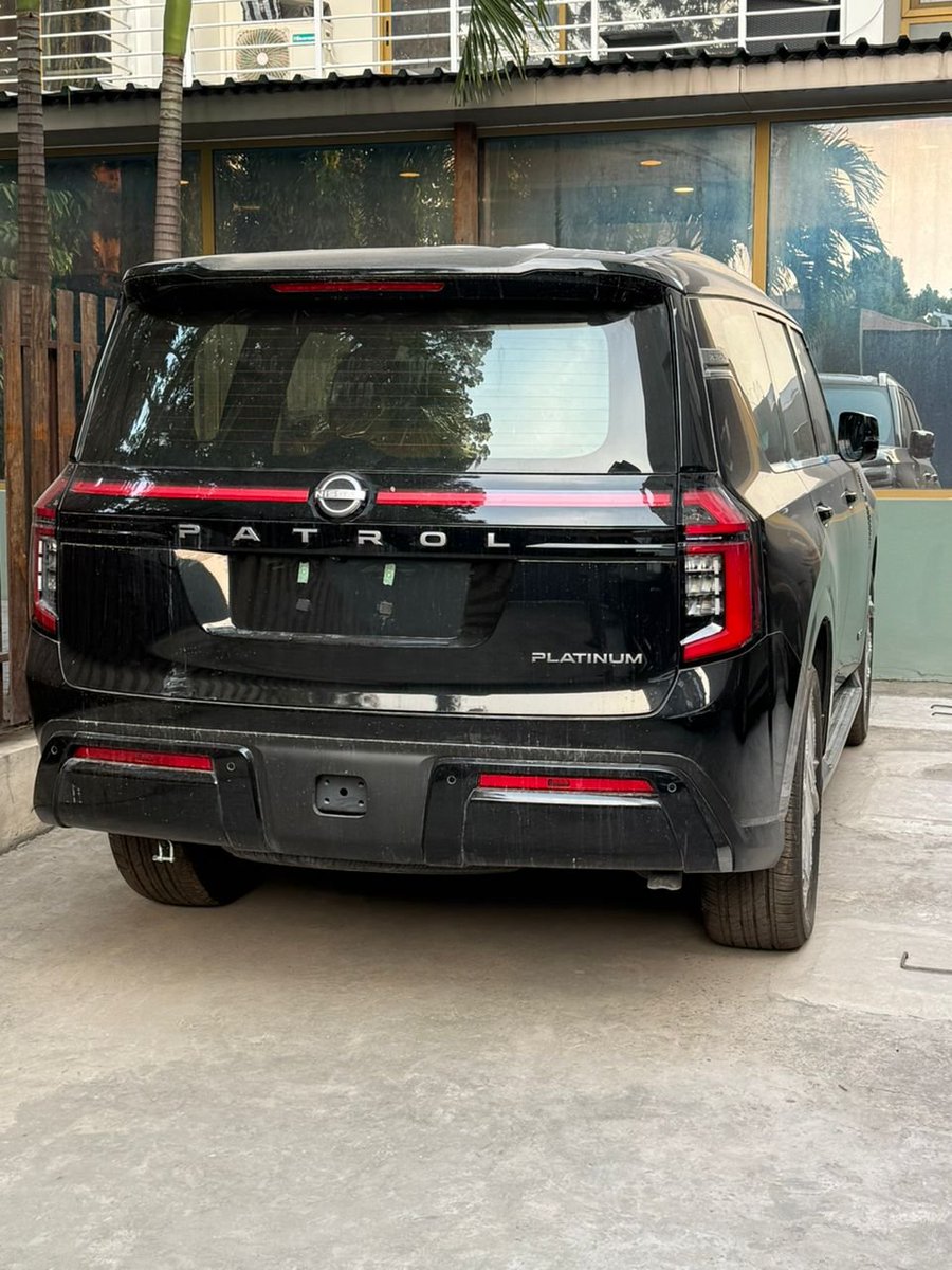 car_consulting's tweet photo. NISSAN PATROL PLATINUM 
Twin turbo (Brand New) 🔥
Prix 180.000$ 
Année de fabrication 2025 00 Km Automatique Steptronique 4x4 Essence Moteur V6 twin turbo full options

Suivre la chaîne CAR CONSULTING sur WhatsApp  : https://t.co/XHAmefjMrI https://t.co/e9924XiyTN