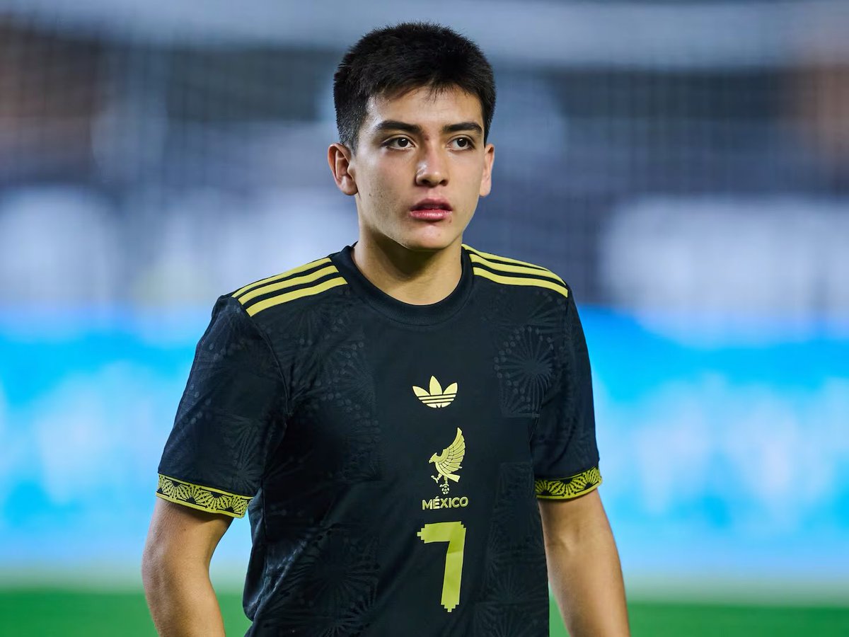 JamesWathland's tweet photo. NEW🚨: #LFC

Liverpool are working on a pre-contract agreement for Mexican wonderkid Gilberto Mora. 🇲🇽🌟 https://t.co/mK2v0Yyobs