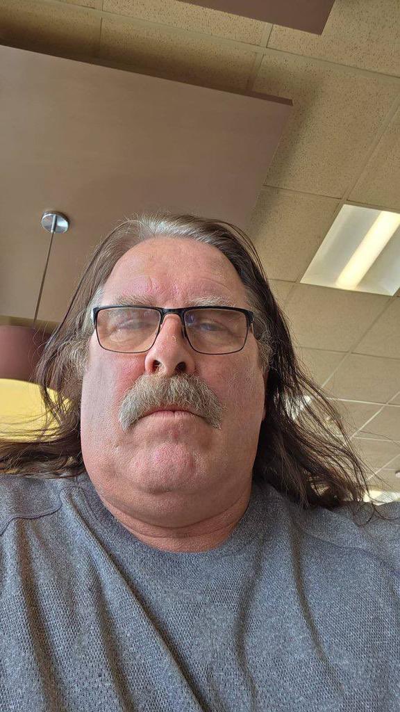 sporal01's tweet photo. I’m new here can I pay $100 for pictures and $150 for videos?? https://t.co/Q9Nz3BuGsy