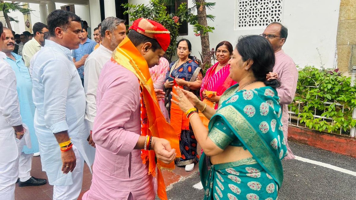 Dr.Alka Mundra (Modi ka Parivar) tweet media